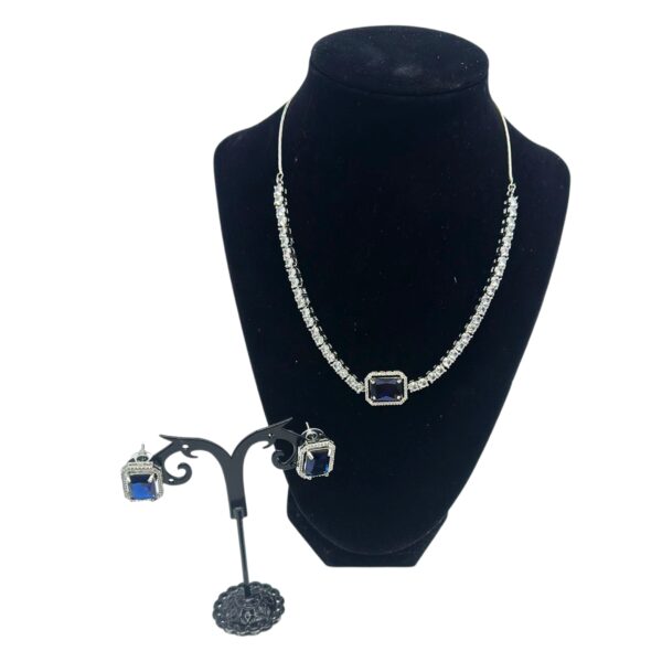 Chain Style Necklace Style in Sapphire Blue