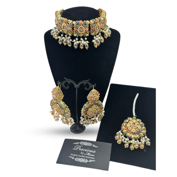 Choker Set with Multi Stones Setting and Main Stone